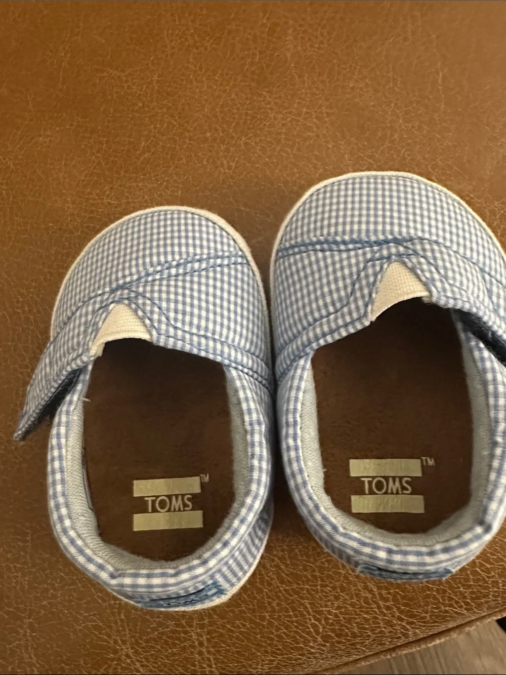 Toms soft canvas